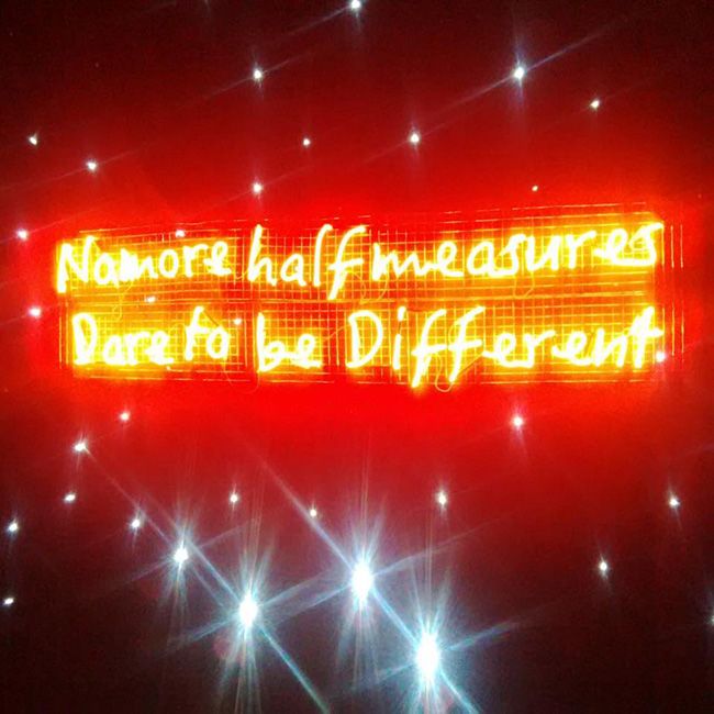 "Dare to be different" (atrévete a ser distinto) como declaración de intenciones de A Night Like No Other en Madrid