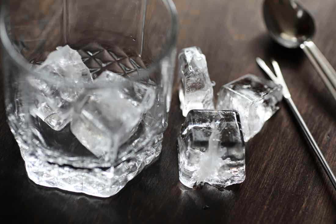 Decálogo del buen uso del hielo en coctelería