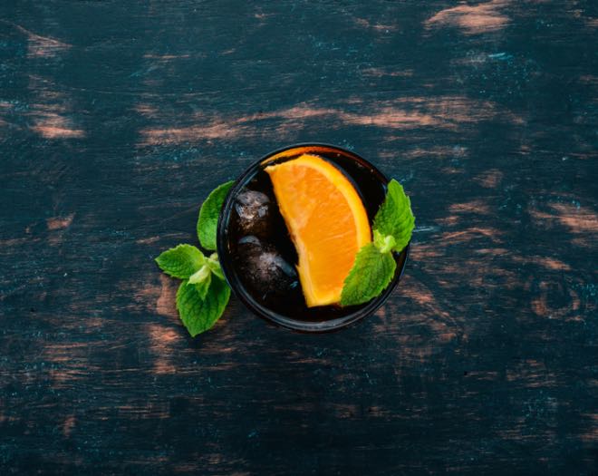 Naranja, uno de los cítricos para coctelería más utilizados